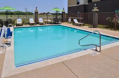 Hampton And Hotel Hutto